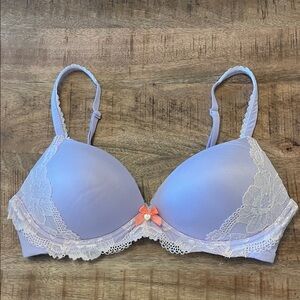 Victoria’s Secret Body by Victoria No Wire Wireless Bra 34C